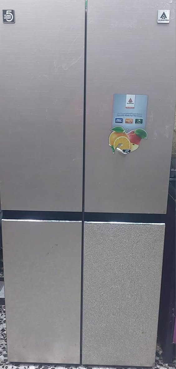 السلام عليكم ثلاجه حافظ للبيع ماعرف شنو عطل بيهه الباب البلازمه مفطوره ابيعهه عله هاي الحطه ماعرف عطلهه مكان الشعله السعر 125وييهه مجال ***********
