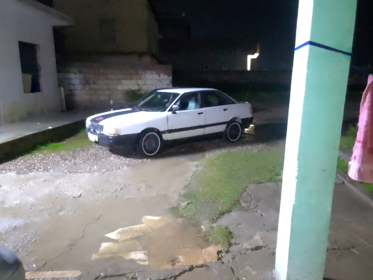 سلام عليكم سياره اودي للبيع مسجله شرط التحويل و كاله محرك شرط كير شرط تواير نص عمور صدر المامي تعبان يعني السياره يرادله شغل كهربايات كله شغاله السهر 15 و بيها مجال شي قليل مال جيه و حياكم *********** بيع فقط المكان الشرقاط بعاجه
