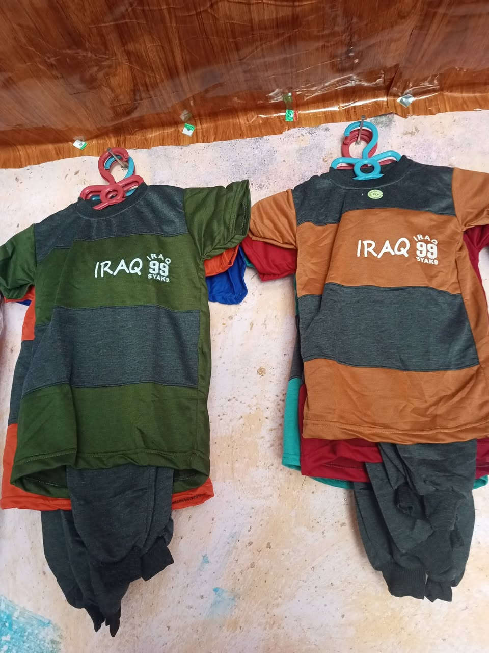 فلس ونص مكاني مشخاب ***********
