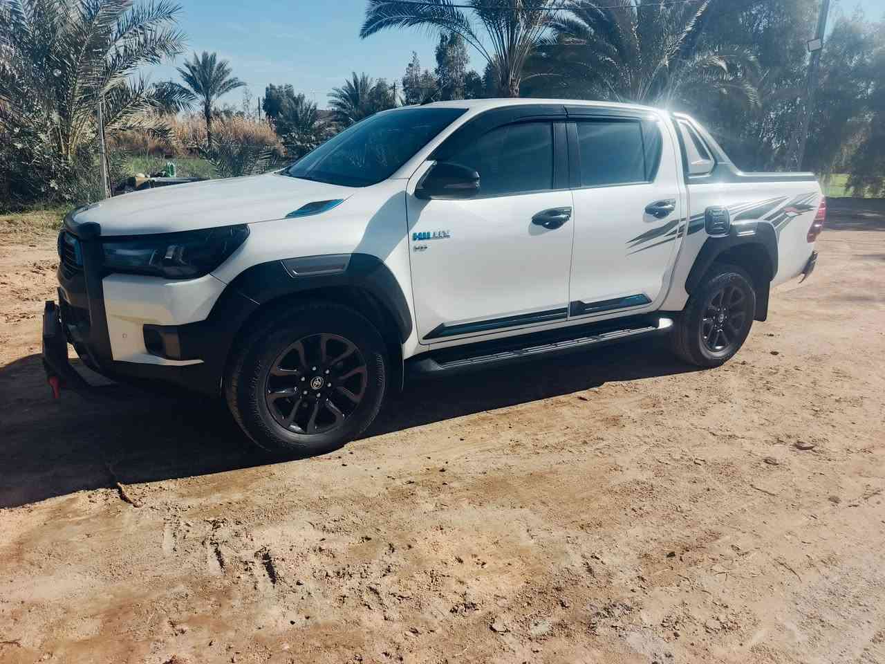 سلام عليكم
هايلوكس ادفنجر 
موديل 2021
رقم بابل بسمي
سعودي ام المنفاخ
سستم كامل فول مواصفات
سياره كفاله عامه

‏‪***********‬‏
‏‪***********‬‏
