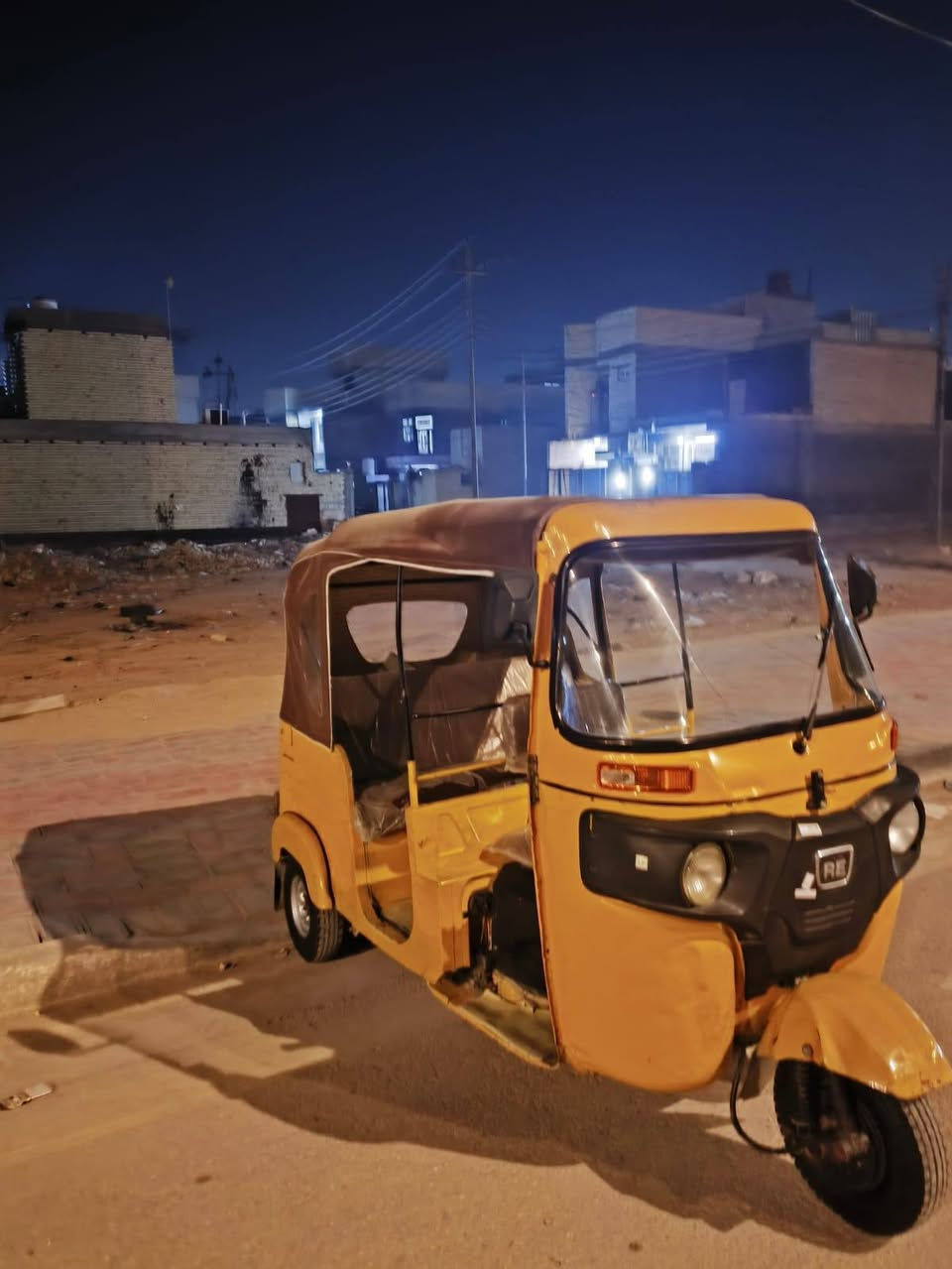 موديل 19 باسمي أرقام وسنوية
بيها طخه بالغد وبيها دحجات محرك نضيف كهربائيات شغاله كلها تخم تاير باتري جديد تجي تشوف وتفحص سعرها 5500 وبيها مجال للطيبين
***********
***********
مكانها كربلاء حي الوفاء
