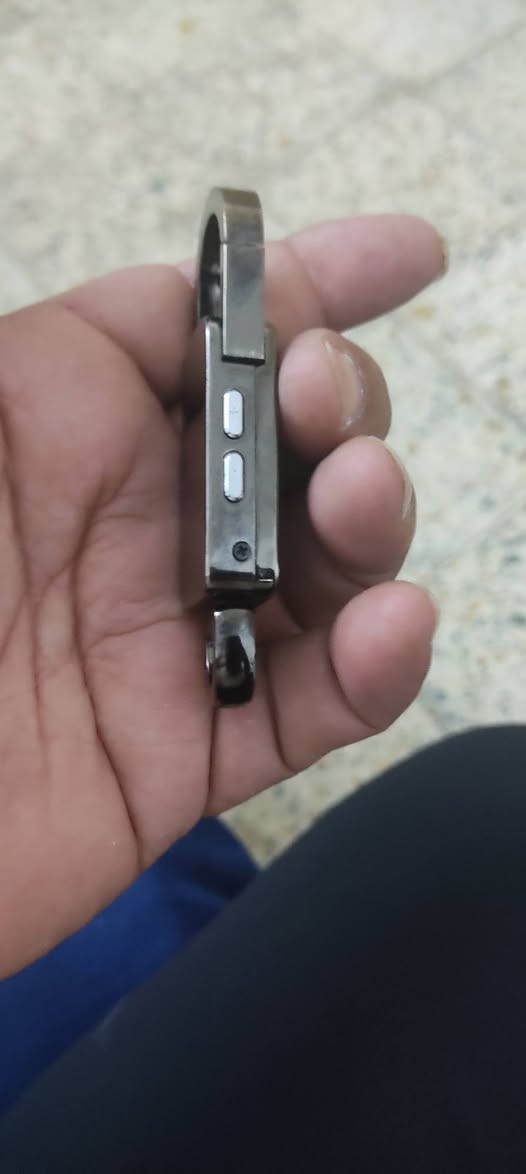 مسجل صوت على شكل ميداليه للبيع ....


**إذا كنت صاحب هذا الإعلان وتريد حذفه لأي سبب، رجاءا أرسل رسالة إلى الدعم الفني**