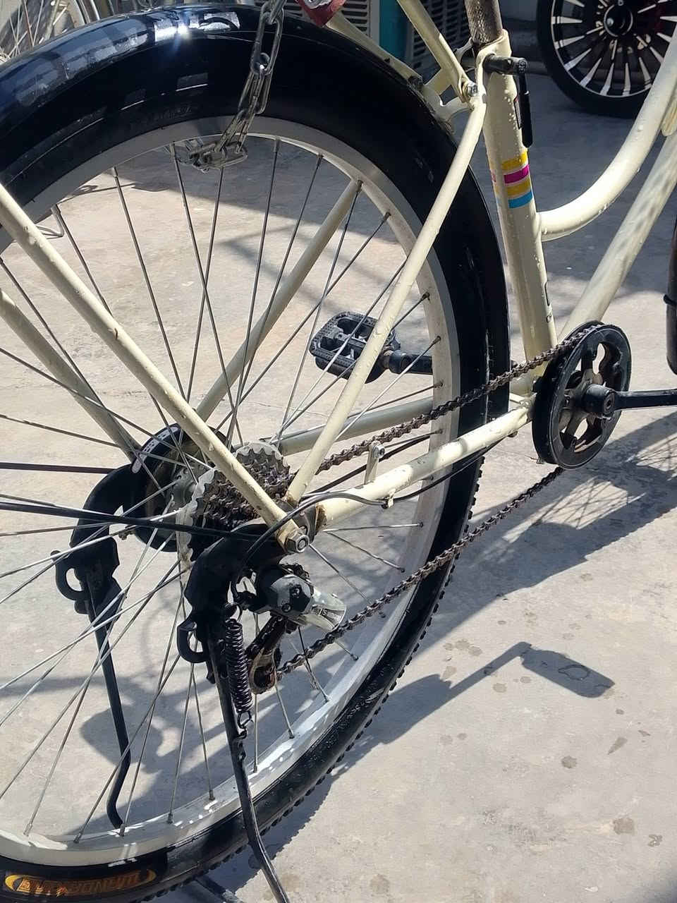 سلام عليكم بايسكل ايراني للبيع ستخدام غليل لباسكل كلش نضيف مثل لكدامكم بصوره✨سعر100الف


**إذا كنت صاحب هذا الإعلان وتريد حذفه لأي سبب، رجاءا أرسل رسالة إلى الدعم الفني**