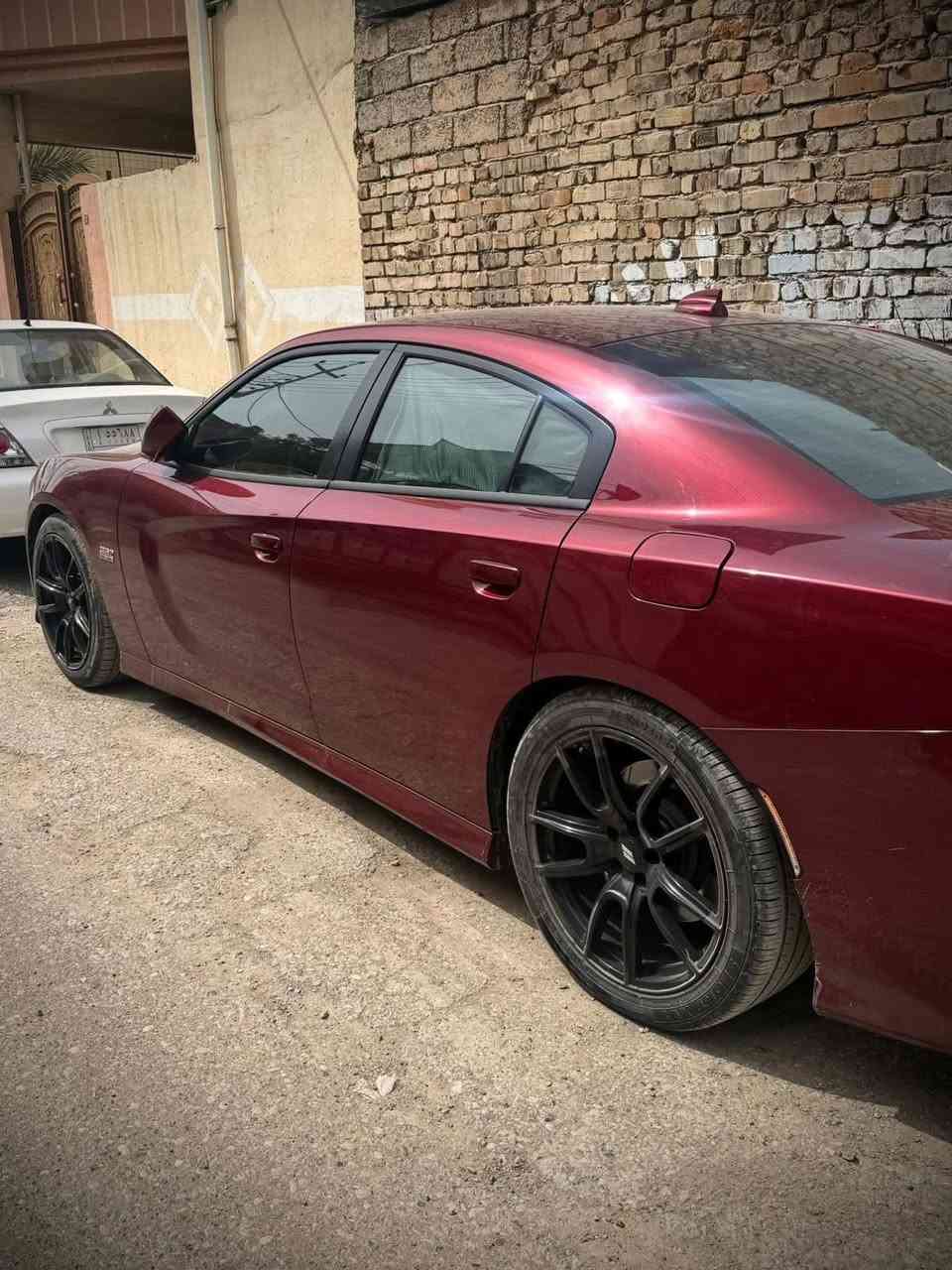 السلام عليكم 

جارجر موديل 2019
سكات 6400

*مواصفات السياره🏎️*

_ سياره ماشيه 50m

_ بسمي تحويل ثاني يوم او وكاله اني حاضر 

_ تبريد قطعتين 

_ كامره دواره 

_ شاشه كبيره 

_ حساسات خلفي امامي 

 
_ تخم تاير ويل 20 

_ صور الحادث (سرقة فقط ) 
_ سياره جديدة

_ سياره معروضه 210

📍مكان سيارة بغداد او ديالى 
رقم الهاتف ‭0770 425 7346‬
