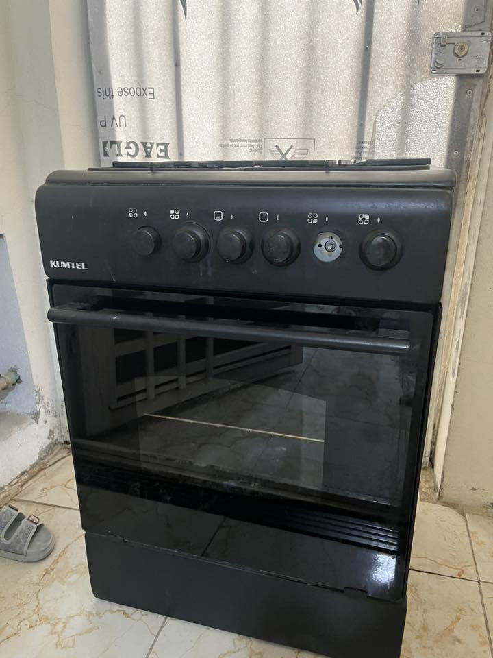 � للبيع طباخ KUMTEL بحالة جيدة
لون أسود أنيق ويا فرن عملي ✨
مرتب ونظيف ويشتغل زين، مناسب للمطبخ اليومي 👌🏻

📍السعر: ينذكر ع الخاص
📩 الي جاد يراسلني


**إذا كنت صاحب هذا الإعلان وتريد حذفه لأي سبب، رجاءا أرسل رسالة إلى الدعم الفني**