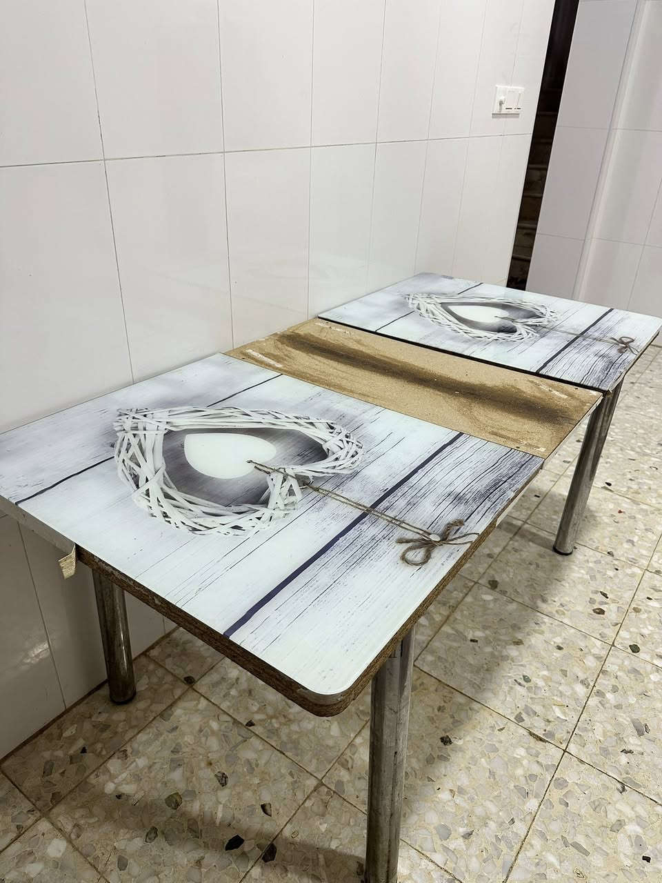 غراض للبيع المكان النجف الأشرف
كنتور صاج خمس بيبان  ١٦٠ نظيف مابيه شي
كنتور صاج ٦ بيبان ١٩٠ كلش نظيف مغلف لاصق ابيض  للجمال لا بيه كسر ولا شي
ميز طعام ب١٥
جربايه ب٣٠  ثنين ب ٥٠


**إذا كنت صاحب هذا الإعلان وتريد حذفه لأي سبب، رجاءا أرسل رسالة إلى الدعم الفني**