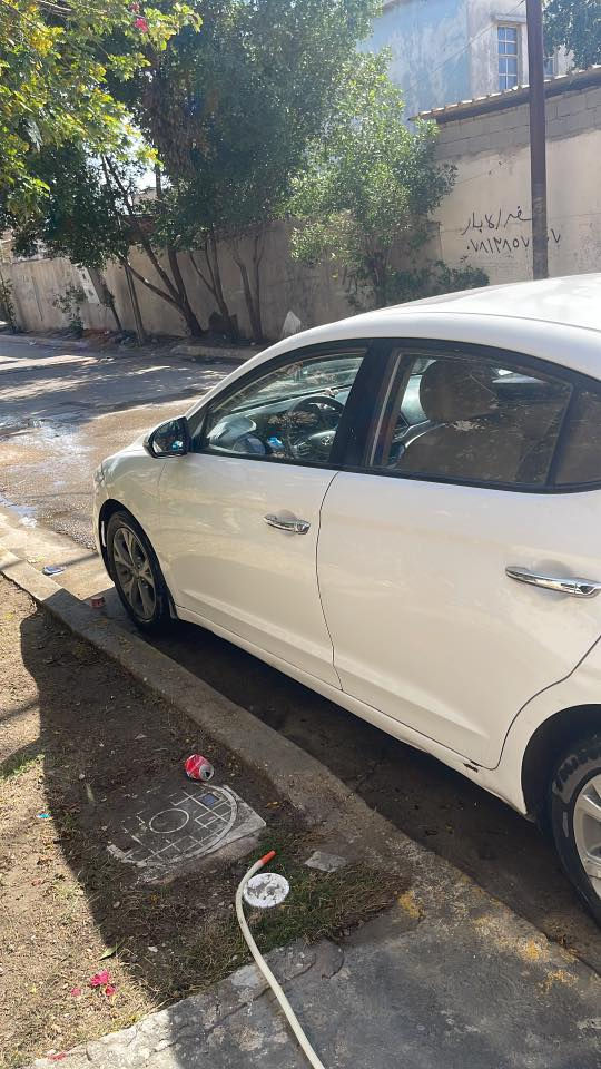 النترا 18 خليجي كير محرك مكفول محرك 2000 كير اي تي ماشية 190 رقمها بغداد فول عدا اليصمة سعرها 131 بيها مجال

***********
