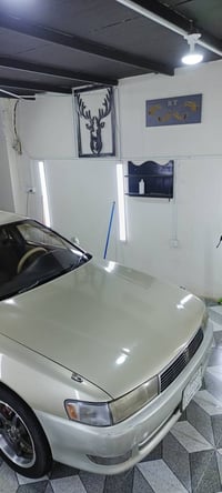 سلام  علكيم كرسته للبيع سياره معمره و جاهزه مكمله من كلشي ما ناقصه اي ...