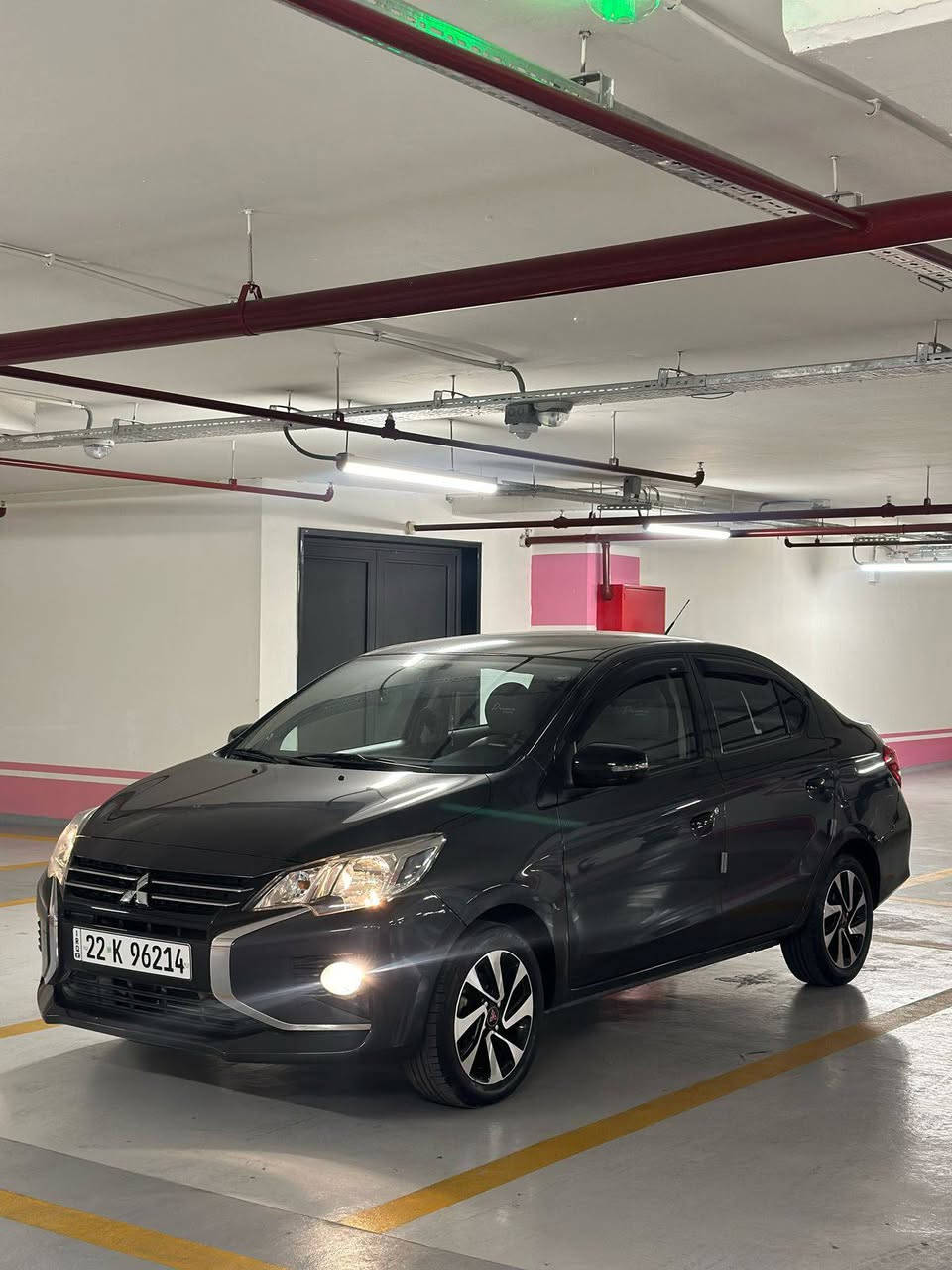 سيارة ياباني أتراك ٢٠٢٤ متسوبيشي 
للون نفطي ، ماشية فقط ٢٩,٠٠٠ كم ، سيارة كل شيء بشرط دعامية إلى دعامية بدون صبغ بدون حادث ، مواصفات بلاك إديشن { كشنات جلد ، ويا كروم مرغوب ، سقف أسود ، إنارة إشارة لكزز، شاشة كبير و لمس ، تحديد سرعة و على آخر }
سعر مطلوب 100$ مجال قليل للطيبين 
سيارة موجود بأربيل 
رقم واتس آب 
***********
