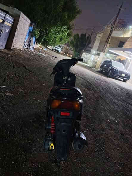 السلام عليكم دراجه ماكس قجمه شغاله سلف هندر كهربائيات كامله مكمله بيها فطر بل بجم سعر 250 بيه مجال هاذه رقم الهاتف ***********
