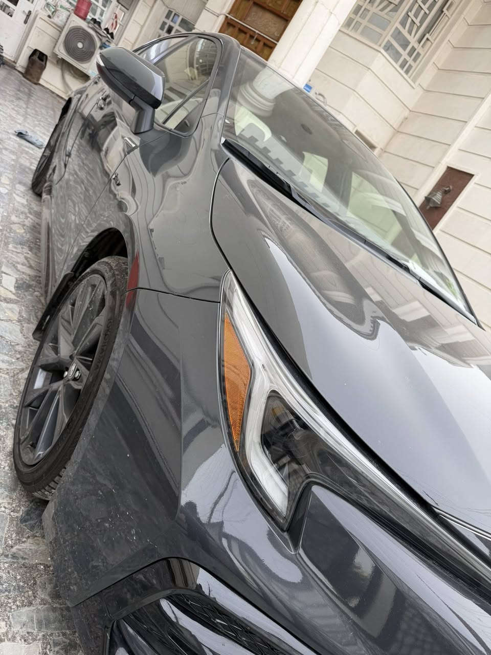 كورلا موديل 2024 SE هايبرد وارد امريكي لون اسمنتي 
فول الفول 
مواصفاتها :
شاشه كبيره
بصمه
 انظمه قياده 
كاربلي
تحكمات ستيرن جهتين
بصمه دخول ذكي
تحديد مسار 
قياده ذاتيه 
تحديد سرعه
هندبريك بصمه 
اتو هولد 
السيارة بيه صبغ ربع بنيد ودعاميه فقط
الاستفسار ***********
