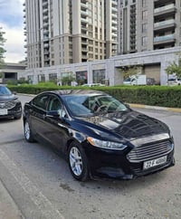 فورد فيوجن اسود موديل 2016 نوع SE محرك 2.5 بدون صبغ بدون دواخل سيارة م...