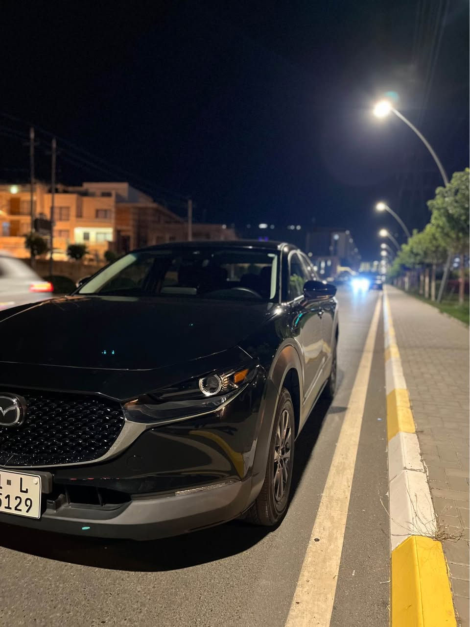 سلام علیکم 
مازدا cx30 بۆفرۆشتن مۆدێل ٢٠٢٤ سەیارەکە زۆر پاکەو تەنها ٢١٠٠٠کیلۆمەتر ڕۆشتوە بەس بۆنیتی بۆیاغە ڕەسمی سۆنەریم داناوە مەکینەی ٢.٥ دەبڵ ئەکسلە 
***********
سەنەوی تا ٢٠٣١ تازەیە سەیارەکە نمونەیە ماشاءللە السليمانية, العراق
