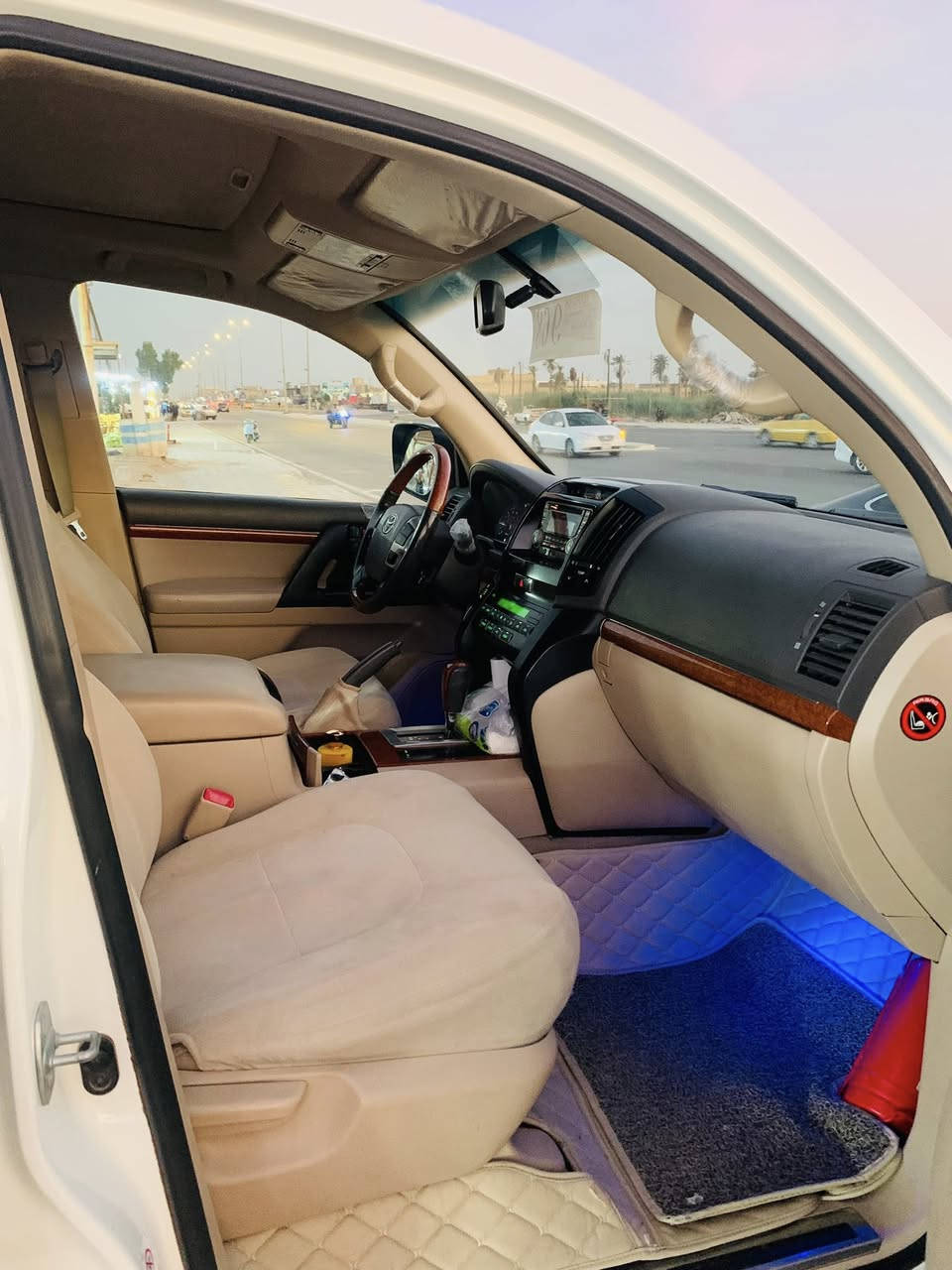 الاندكروز
الاندكروز 2013 بريم اصل مكفوله كفاله عامه من صبغ وتبديل وبارد  تخم تايرات جديد ماشيه 200الف حقيقي @رقم بغداد دولي بسمي تحويل مباشر المكان الدوانيه الحمزه الشرقي السعر 385 الاستفسار ***********
