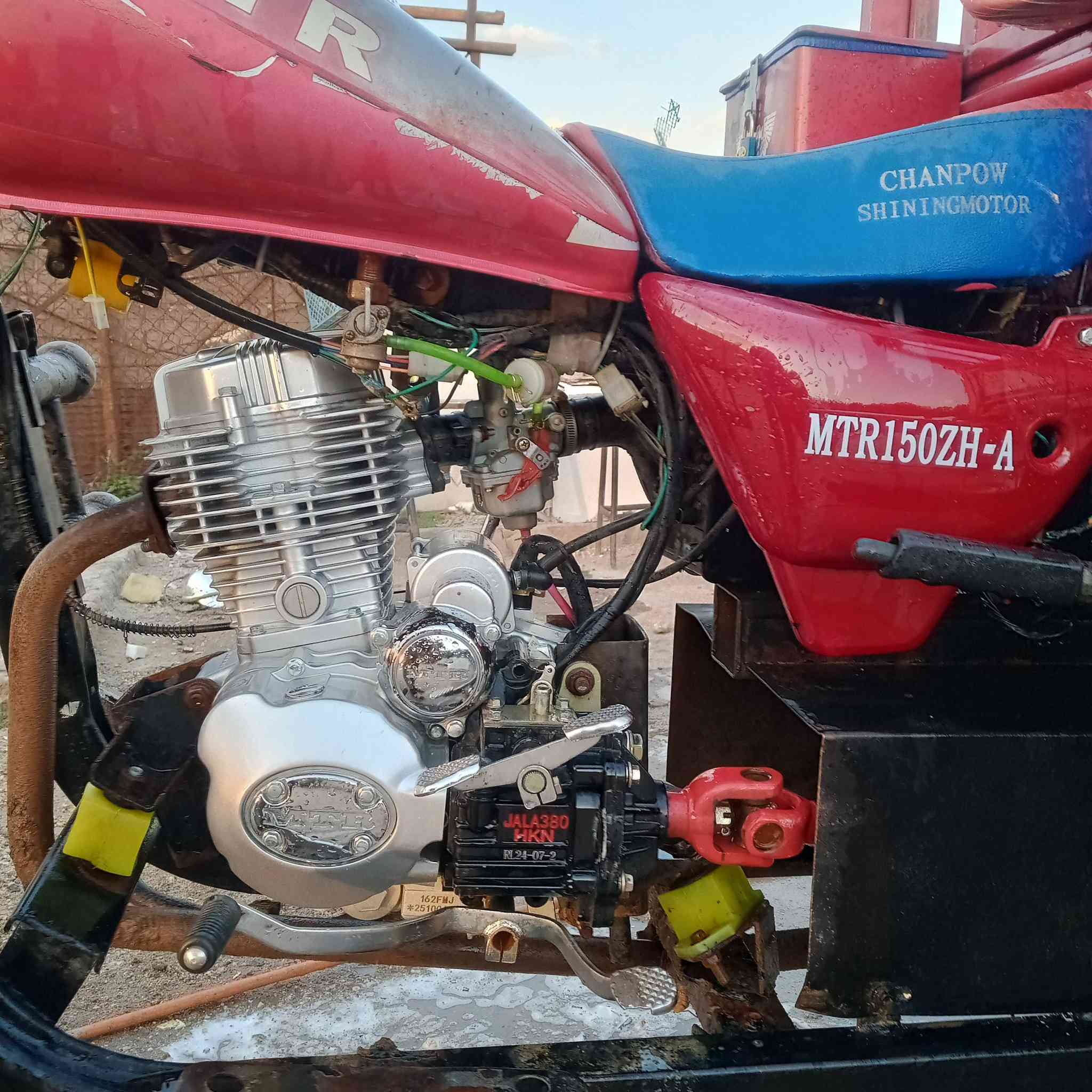 السلام عليكم شباب دراجه مديل2015رقم وسنويه بابل راعيه متيهين عنوانه الله شاهد دراجه توهب معمره كير بكس جديد مكينه حاسبات اصليه وكاله مهم ويل جديد تخم تأير جديد 
سدر جديد الدراجه كفاله عامه مكاني بابل الكفل رقمي ***********غير متواجد عله الفيس والشراب بي خير ويدلل
