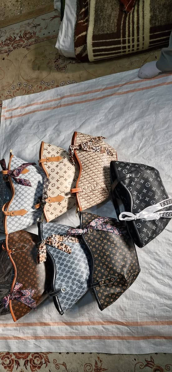 تم وصول الحقائب كافة الموديلات 
انسب الاسعار 
الديوانية شارع الوكفة مجاور مطعم اربيل


**إذا كنت صاحب هذا الإعلان وتريد حذفه لأي سبب، رجاءا أرسل رسالة إلى الدعم الفني**