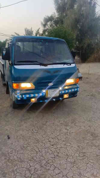 السلام عليكم على بركة الله 
كيه بنكو مصبوغ عام جماليه موديل ٩٦ رقم كربلاء جاهزة محرك وكير وصدر وتخم تاير مثل ما بصوره واحلى العنوان بابل الشوملي بيع مراوس حسب القناعه السعر ٥٣ بيه مجال 
 ***********
***********
