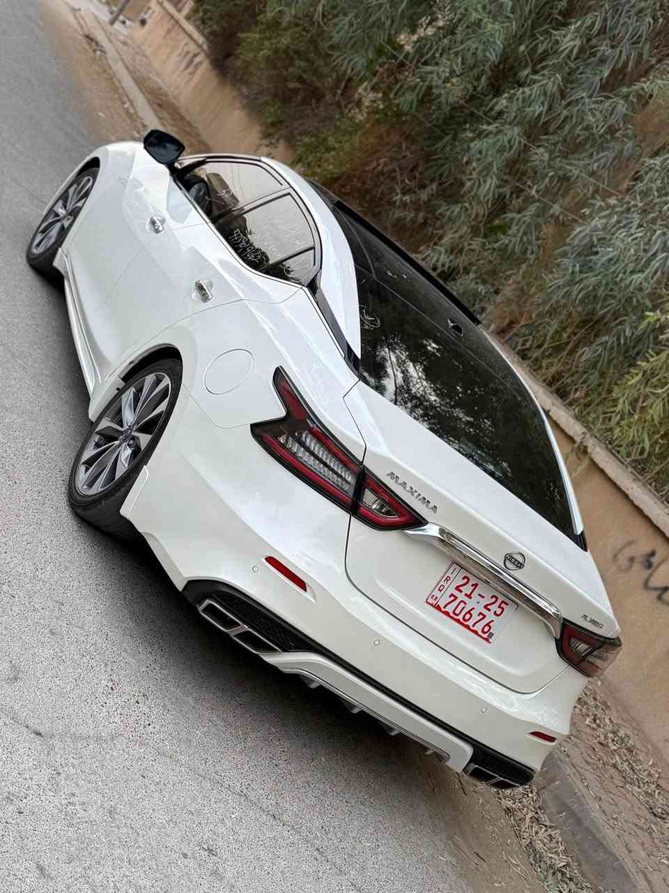 نيسان ماكزيما 
موديل ٢٠٢٣
مواصفات پلاتينيوم 
سيارةكة كاتية كاتي نةشكاوة
٣ بارجة بوياغة بونيت و دو جاملغ پيش 
ايرباك سوكان تةقيوة سيستةم كراوة 
٤٥ هةزار روشتوة 
سعر ١٦٦$
موبايل 
***********
*********** كركوك, العراق
