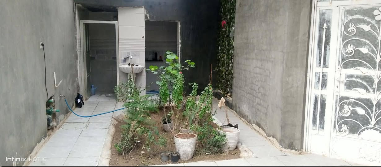 سلام عليكم
بيت 200 متر  طابوا صرف للبيع بسعر 57 مليون وبيه مجال بسيط 

العنوان : قرب البانزين خانة بالاخير قريب من الشارع العام 

مكتب الياس للاستثمار العقاري 
***********
