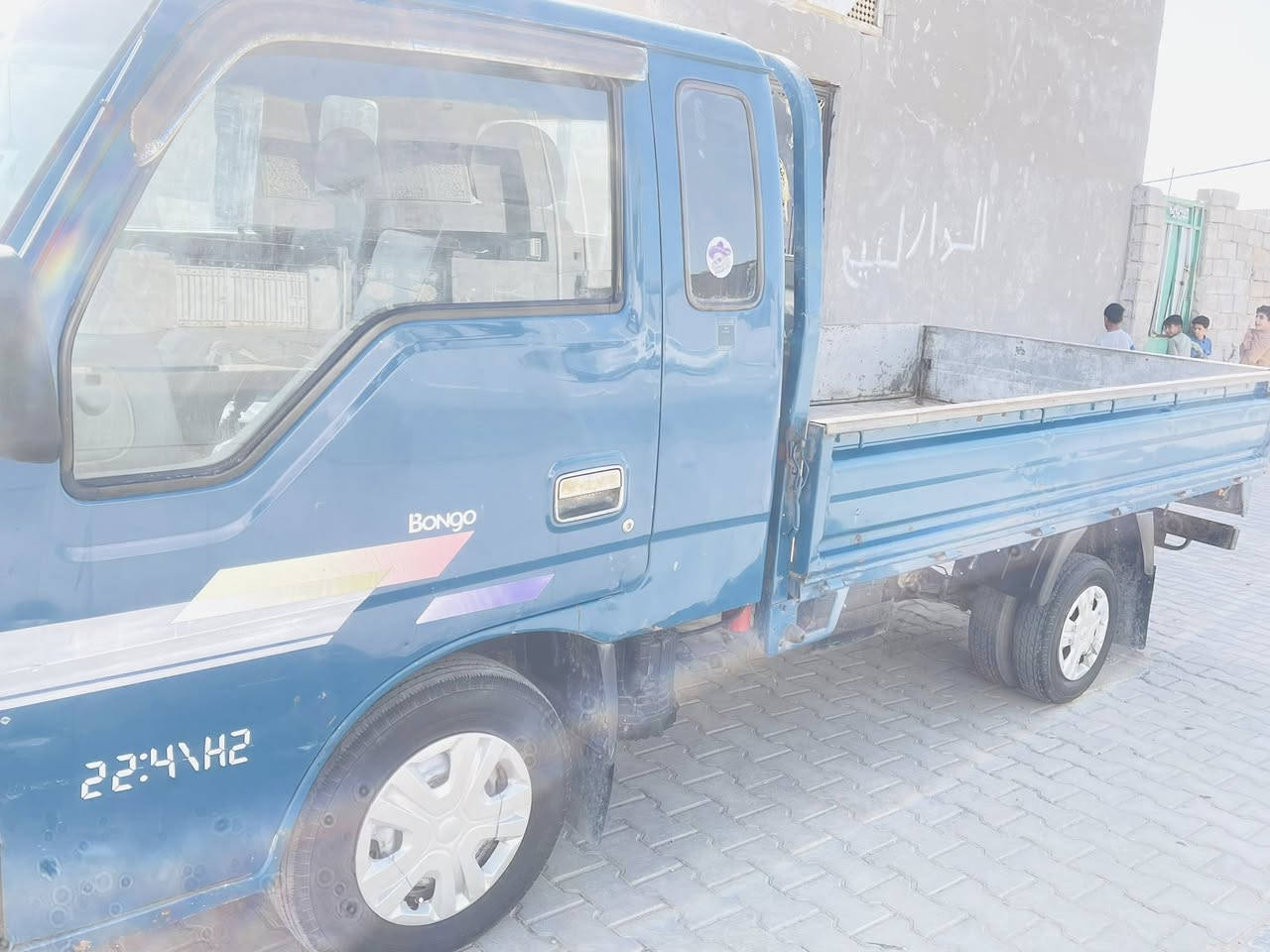 السعر 70 وبيه مجال 
***********
