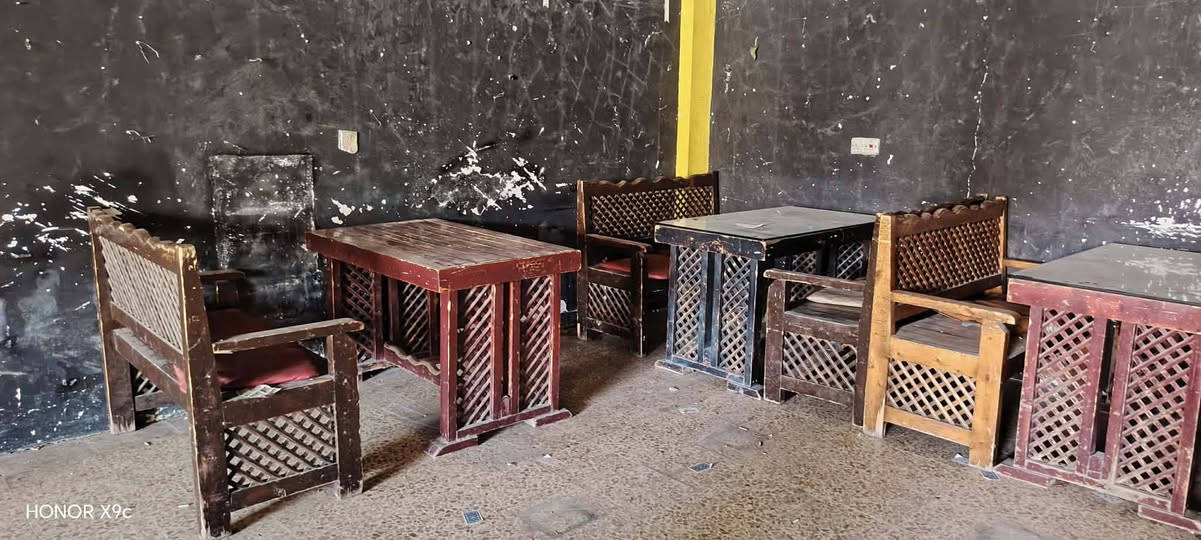 حارات اوراق و دومينه 
السعر: 200قفل
العنوان موصل جانب الأيمن حي الشفاء


**إذا كنت صاحب هذا الإعلان وتريد حذفه لأي سبب، رجاءا أرسل رسالة إلى الدعم الفني**