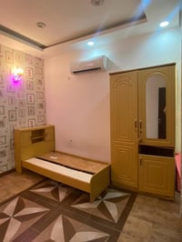تخت سليم • قنصور مكسور • حي شرطه