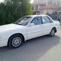 ميتسوبيشي • ١٩٨٩ • رقم بغداد