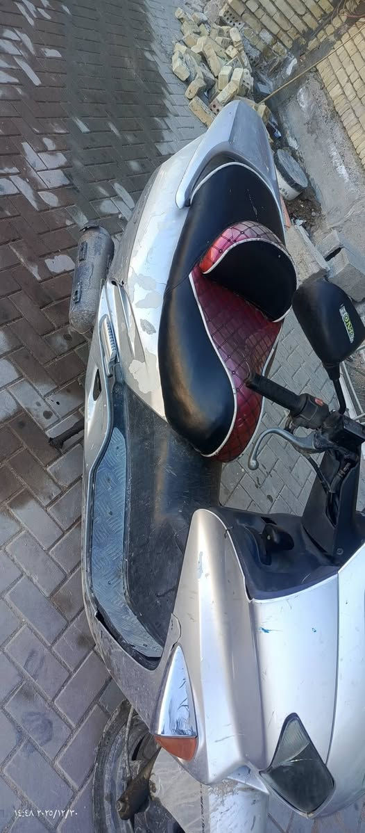 اسويج 
بيها خيط تبخير 
الدراجه مامغسوله 
مدينه الصدر 
***********
