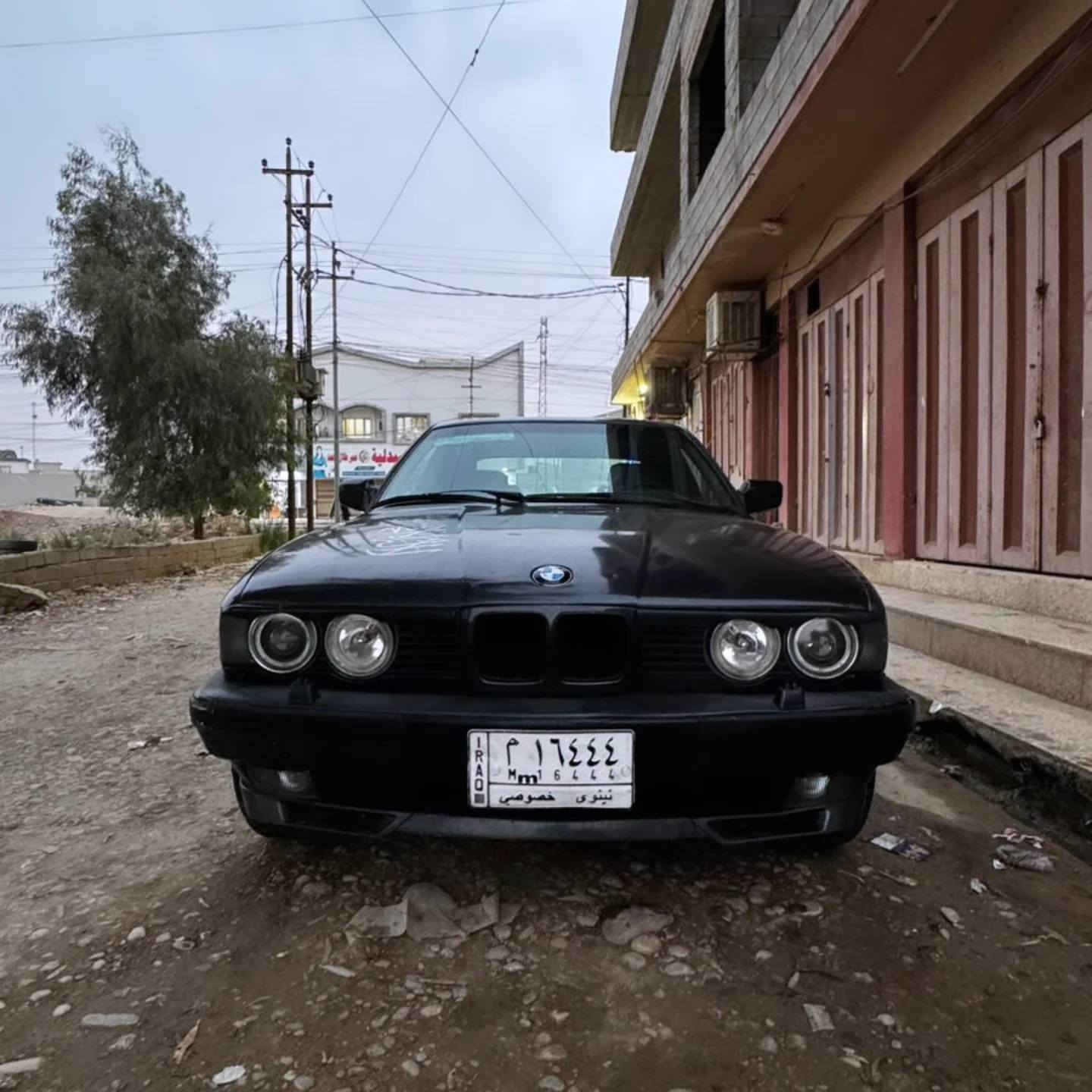 BMW اصل 535 
محرك 20 كبس دجتل 
اوايرمنيا جديده كلو شغال 
منضومة زينون 
ويل 17 انج طخم تاير جديد امامي وخلفي 
طخم حداديه جديد كدام 
كير محرك شرط 
كشنات جلد 
سنوية لي 2029 
شرط التحويل من الشرعي 
سيارة جاهزه من كلشي 
السعر 55 قابل لتفاوض 
او معارض ب BMW 540 او 544 
***********
***********
واتساب او اتصل او راسل الصفحه
