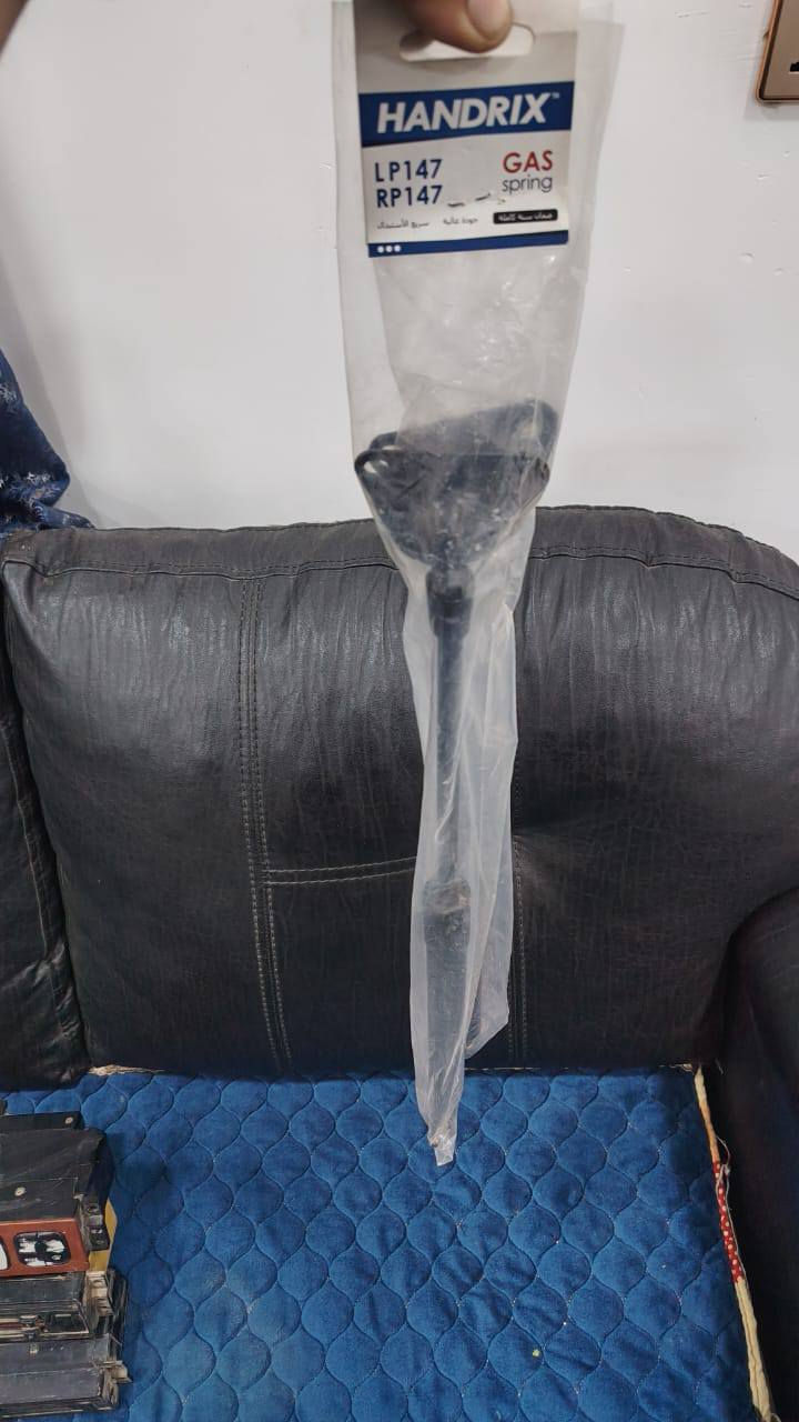 من رخصت صاحب الاكروب المحترم كل الموجود بلصوره متوفر بانسب  الاسعار نعتذر عن عدم ذكر الاسعار  اتصلوا وبيكم خير وتدللو التواصل على ***********
