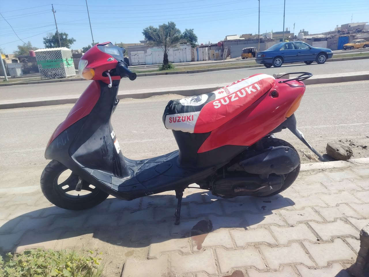 سلام عليكم دراجه للبيع ساسوكي رياضي دراجه شلعه و معدل أوراق دراجه خير من الله كلش حلوه سعر 275 و بيه مجال للاستفسار اتصل *********** مكاني ميسان نهاوند
