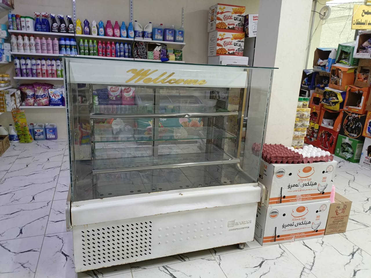 عارضة للبيع
بيها 4رفوف 
السعر 580وبيها مجال 
للاستفسار اتصل على ***********
بيع مستعجل
