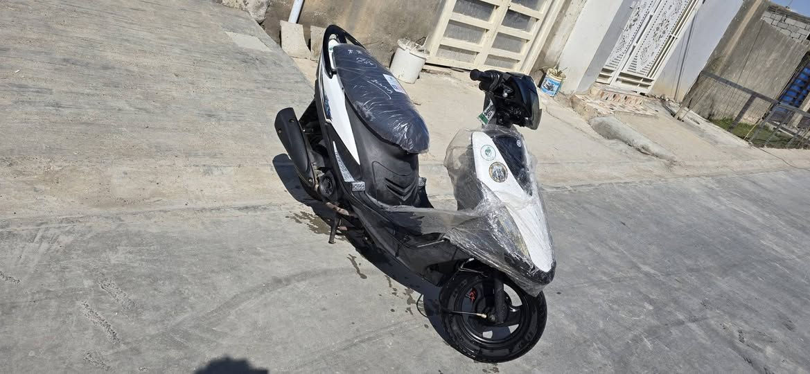 سلام عليكم دراجه ماكس عدله لبيع كامله بلاديه مامفتوحه
مكاني بعقوبه التحرير ***********
