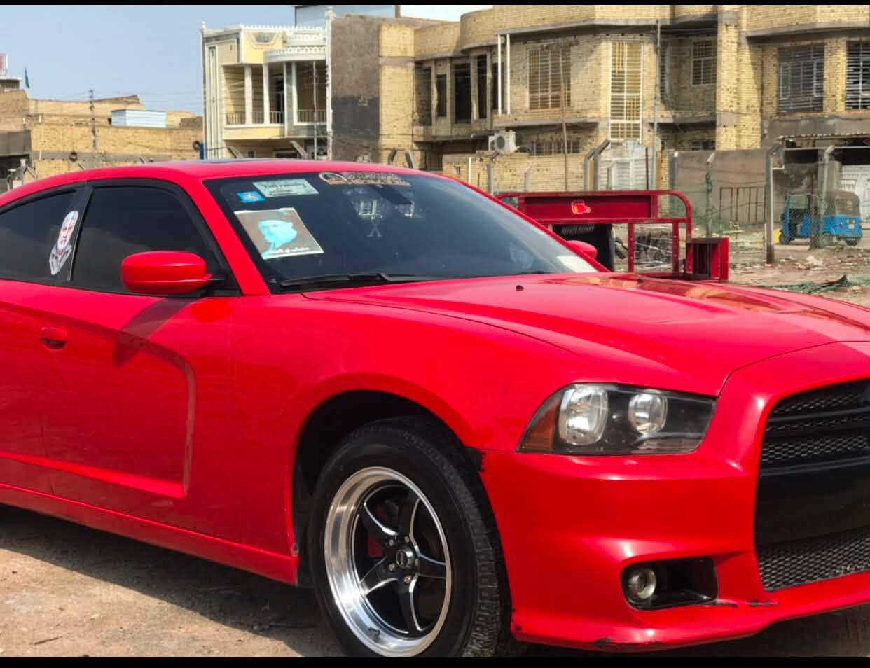 سلام عليكم جارجر 2014
فول مواصفات 
فتحه 
تشغيل عن بعد 
كشنات هيتر 
ستيرن هيتر 
SxT
كشنات كهربا 
شاشه كبيره 
ويل ٢٠
طخم تاير 
مكينه كير كفاله 
رقم بغداد  بسمي 
خليجيه 
6v٣٦٠٠
حداديه صلهه شهر 
مكان سياره ميسان العماره 
الستفسار ***********
