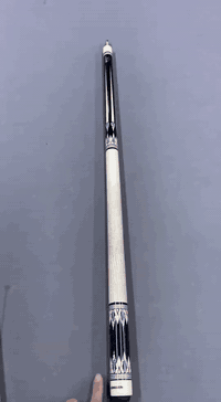 السلام عليكم كيوب كولن للبيع شفتين بي خشب وكاربون  سعر ٢٢٥وبي مجال اي ستفسار *********** واتساب
