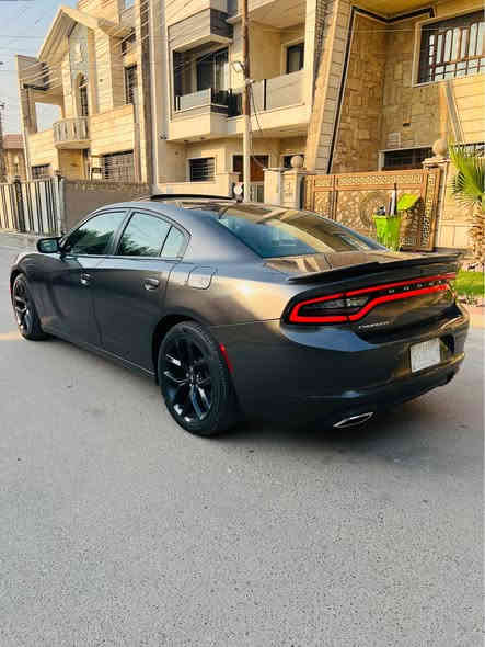 سلام وعليكم جارجر 2021 sxt بلاص سيارة فول مواصفات فتحة كشن ميموري كشنات تدفئة وتبريد السيارة حادثهة بنيد فقط بدون دواخل ماشية 55 الف ميل مكانهة بغداد 
سعرهة 228 وبيهة مجال 
*********** بغداد
