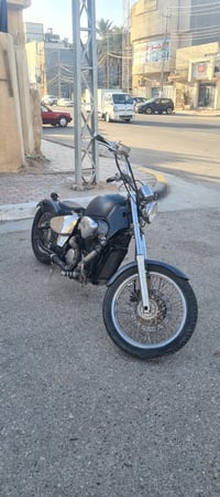 هوندا ستيد • مكينة ٤٠٠ • بدون اوراق