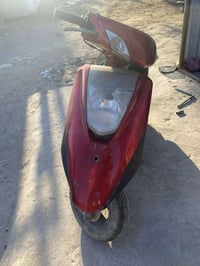 للبيع دراجه بريز مكينه مامفتوحه دراجه نقصه بس صالنصه طاكه وين مايعجبك ...