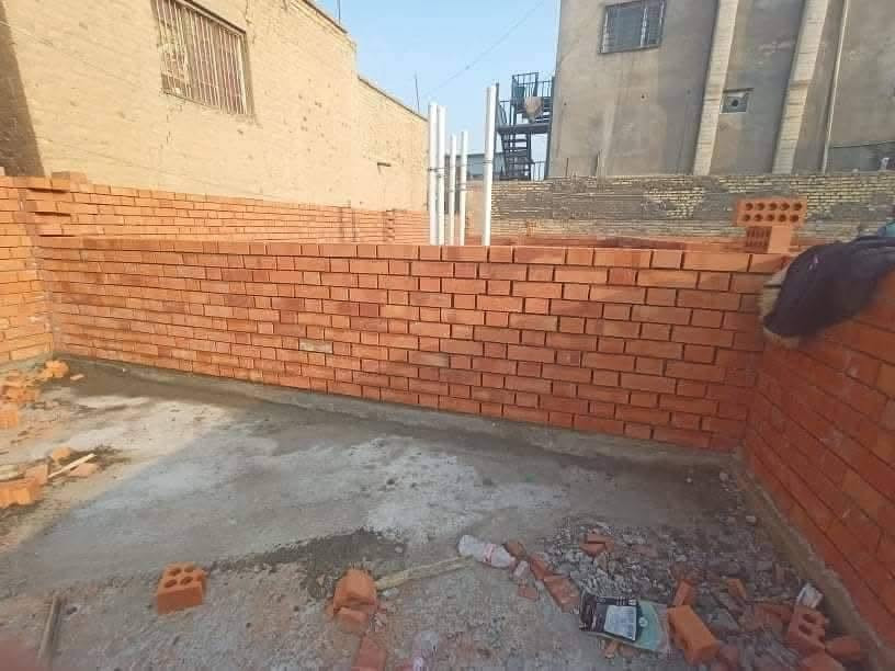 خلفة بناء جانب من عمالي داخل بغداد.  ***********
