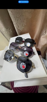 نظارات رجالي ماستر كوالتي صناعه فرنسيه ايطاليه للبيع جمله فقط للتواصل٠...