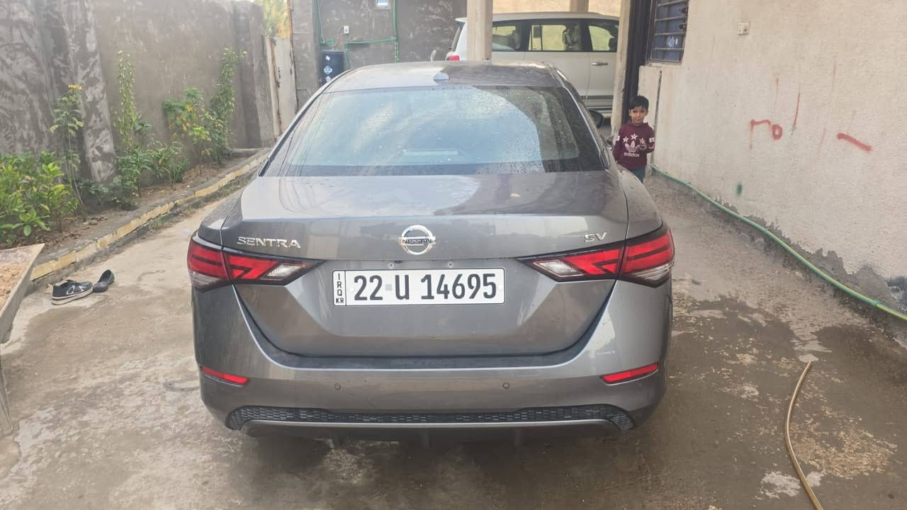 نيسان سنترا مديل ٢٣رقم اربيل ماشية ٢٣وقابل لزيادة حادث جاملغ فقط بدون دواخل سيارة جاهز من جميع نواحي مكينة وكير كفالة سيارة برغي ممفتوح بيهة تخم تاير ويل كرم حساسات رادارات وهواي بيهى مواصفات دوشمة وارضية درجة اولى مال اربيل عنوان بغداد مقابل بسمايا الاستفسار ***********
