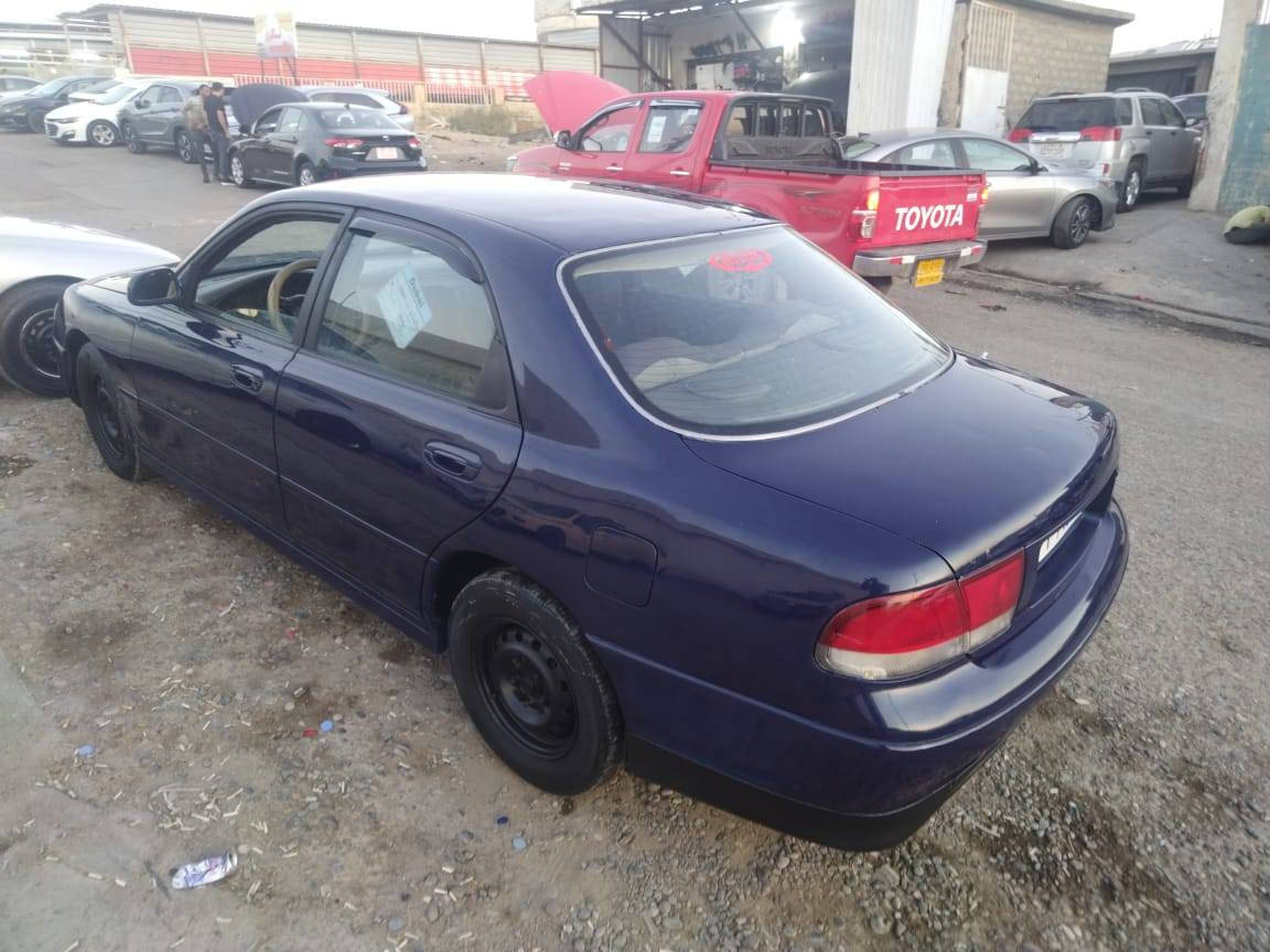 مازدا فاصولیا/1997
گێرومکینە بێ عەیبە تبرید شغال،جه مبي دواوه ي هه يه زؤر نيه صبغ عام تکسی بوە کرایتە خصوصی،رقم و سنوی جدید 2030
سعری فرۆشتن/41$ مجال
***********
شوێن/قەزای ئاكري و روفيا أربيل, العراق
