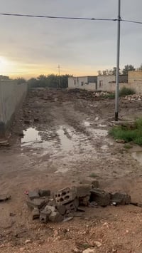 النجمي • ١١٥٠م • تجاريه