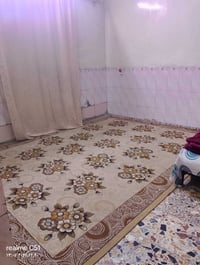 بيت لبيع في مدينه الصدر قطاع 52 طابقين أربع غرف فوقك  لتواصل 077210400...