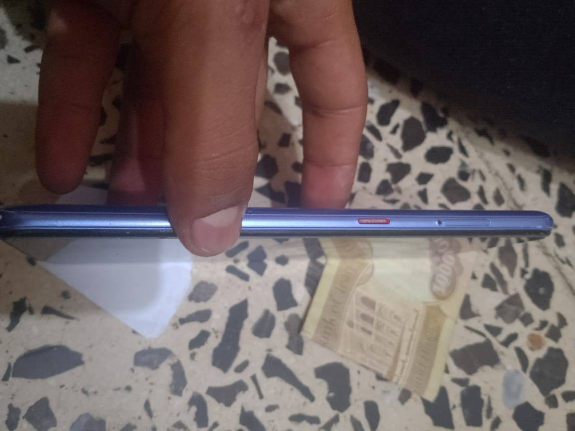 سلام عليكم هاذا جهاز للبيع TECNO POVA الجهاز مكفول كفاله عامه واني ما أنزل الكم جهاز لو مو مكفول وضمان يوم كامل الجهاز يجي بذاكر 128/6+8 الجهاز نضيف ما مفتوح بس عوزه جامه ماال كامره سعرها 3الف دينار  يجي ويا كيبل الصلي السعر 120وبيه مجال بصيط مو شراي لا تراسل اترجاك مكاني كربلاء حي عامل للاستفسار اتصل او واتساب ***********
