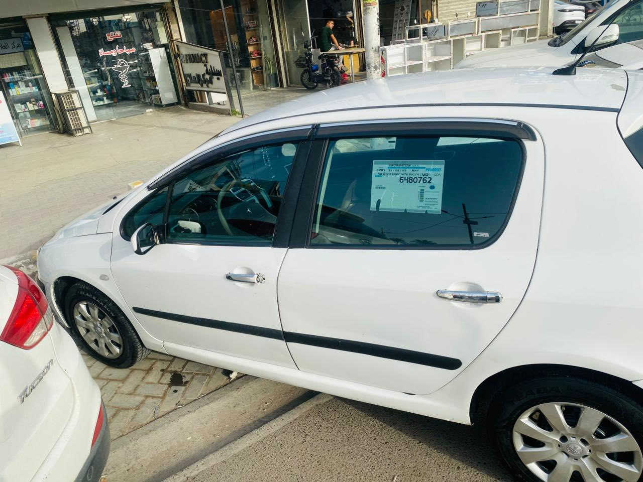 السلام عليكم
للبيع بيجو فرنسي 307 موديل 2005 كير  ومحرك لووك حداديه امامي خلفي جديده تبريد ثلج صبغ حزام جماليه بدون قطره معجون بدون حادث  السياره كلهه بلاديه مملعوب بيهه كهربائيات بلاد مابيهه اي نقص مكاني بغداد الشعب سبع قصور 

السعر  57 تحياتي للجميع ***********
