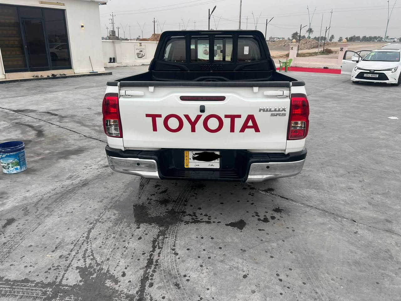 تيوتا هايلوكس موديل 2016كير اوتماتيك 
السياره بيها صبغ بابين من الخط وجوه بدون دواخل وفتح وشويه بالبدي اثر شخط خارجي والباقي مكفول 
سعر 215وبيها مجال مكاني الرمادي 

***********
