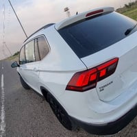 ٢٠٠٠ TSI • ٧ راكب • جلد وكار بلاي