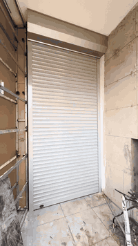 معمل حداده الكرار *********** عنوان بغداد ساحه السباع وأتساب  كبنكات كهربائي وعاديه حديد أو ألمنيوم وكافه ألوان 🎨 متوفرة
