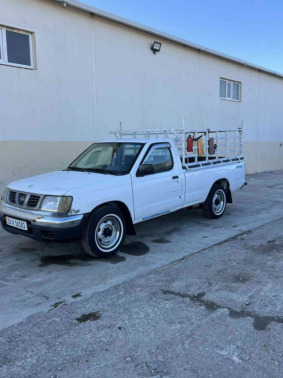 السلام عليكم بيك اب نيسان شبوط 2002سياره كير مكينه خير من الله تخم تاير رقم بابل سياره باسمي السعر 75$ ديالى بعقوبه ‭0771 610 0071‬
